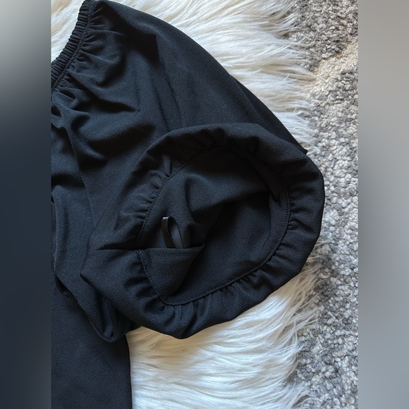 Banana Republic puff sleeve cropped blouse - Picture 4 of 6